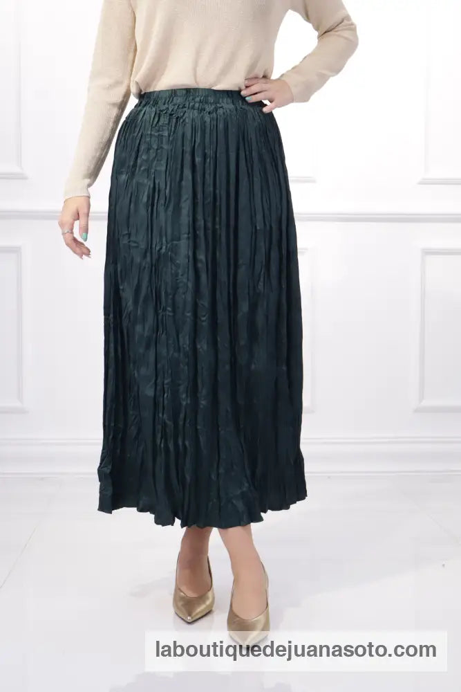 Falda 2341 (raso efecto arrugado)